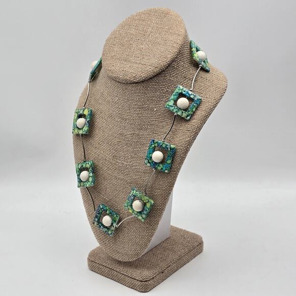 Green Blue Geometric Square Stations Silver Tone Separators Beaded Necklace - Picture 4 of 13